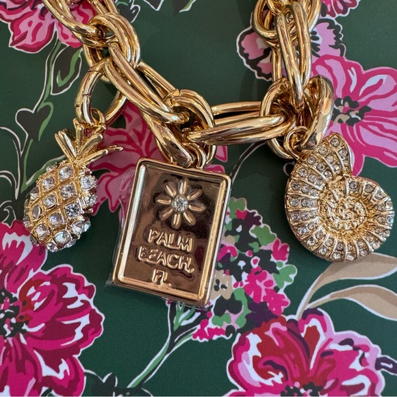 NWT Lilly Pulitzer Charm Bracelet - Picture 8 of 10